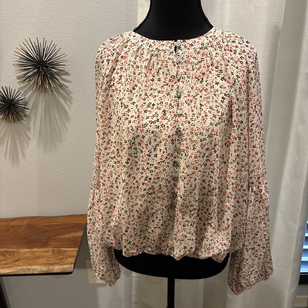 Entro NWT Women Floral Long Sleeve Blouse Shirt Large Hook Eye Closure Boho